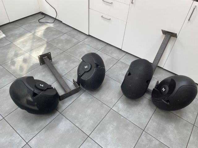 877264-11 PA Speaker with amplifier and bass