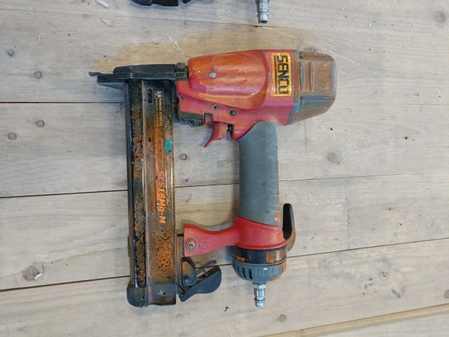 826469-2 Staple Guns Senco SLS18MG-M