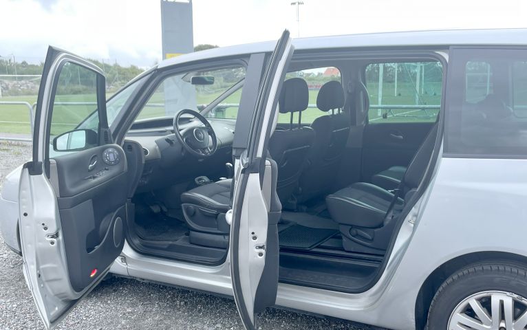 895111-9 Renault Grand Espace 2.0 TCe 7-seater - 2006