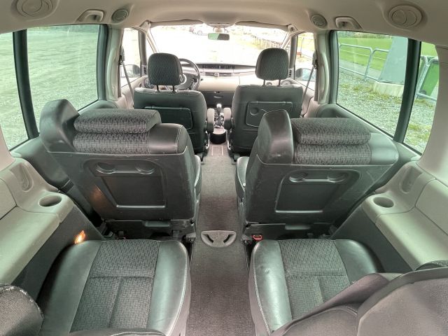 895111-12 Renault Grand Espace 2.0 TCe 7-seater - 2006