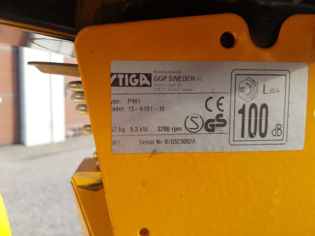 895112-8 Riding lawnmower Stiga Park P901 -2007