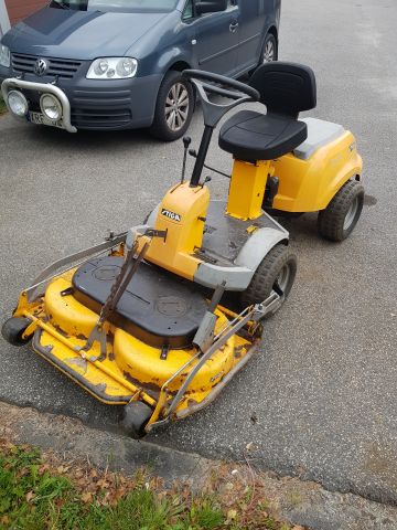 895112-18 Riding lawnmower Stiga Park P901 -2007