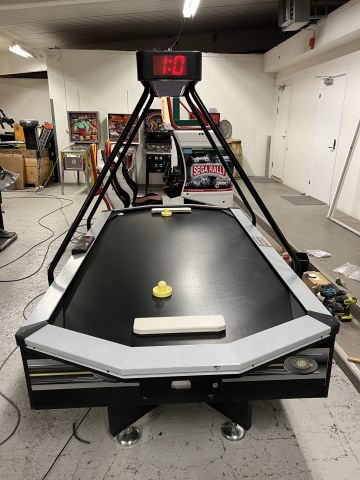 895120-2 Airhockey Stella Typhoon