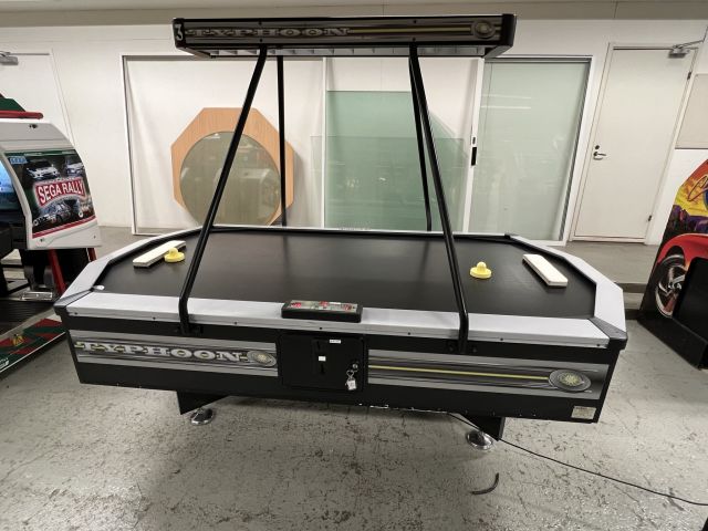 895120-3 Airhockey Stella Typhoon