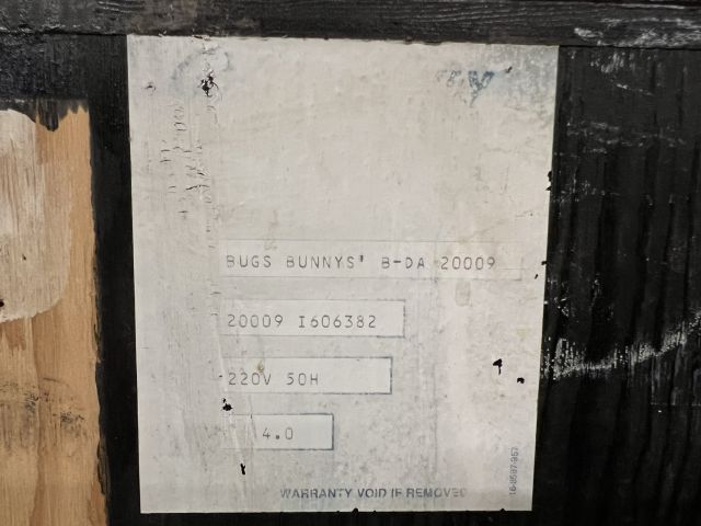 895135-7 Pinball Bugs Bunny`s Birthday ball -1990