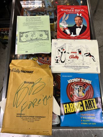 895135-15 Pinball Bugs Bunny`s Birthday ball -1990