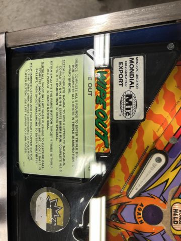 895142-12 Pinball Wipeout -1993