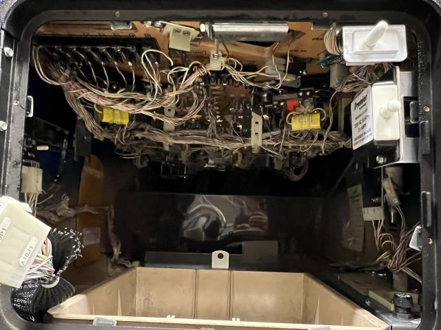 895142-16 Pinball Wipeout -1993