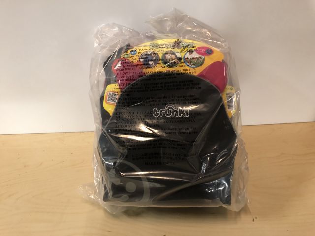 896159-4 1 Bag Trunki BoostApak