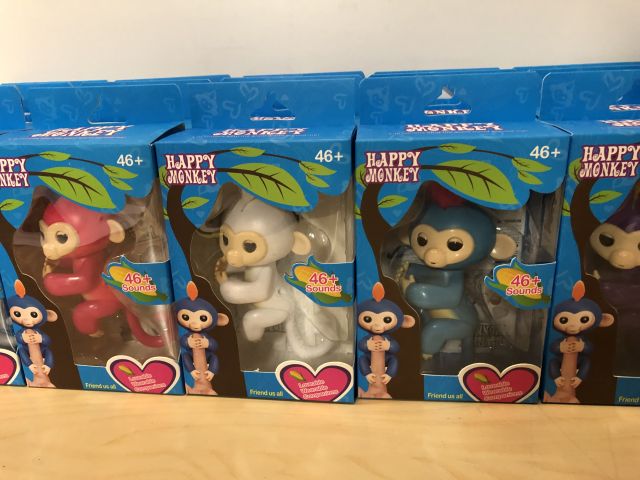 896160-3 21st Happy Finger Monkey