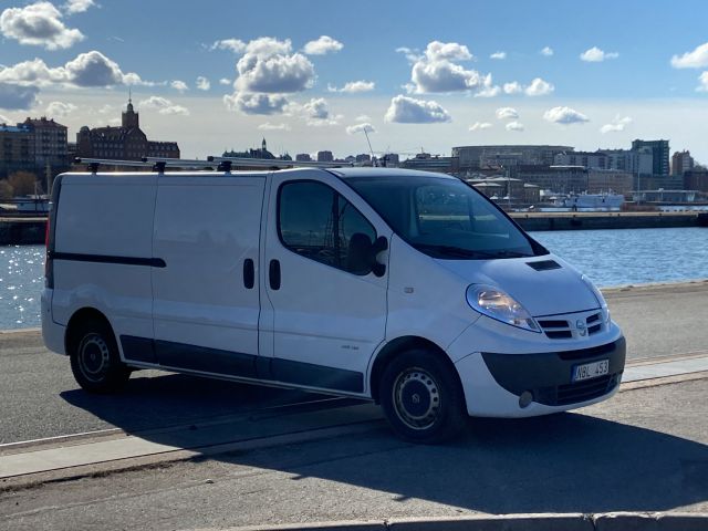 885984-3 Nissan Primastar 2.0 dCi - 2012