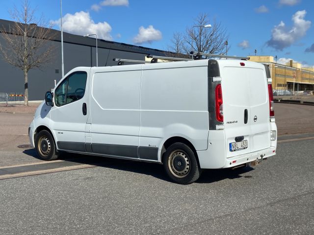 885984-7 Nissan Primastar 2.0 dCi - 2012