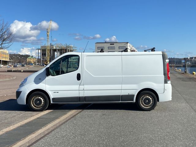 885984-8 Nissan Primastar 2.0 dCi - 2012