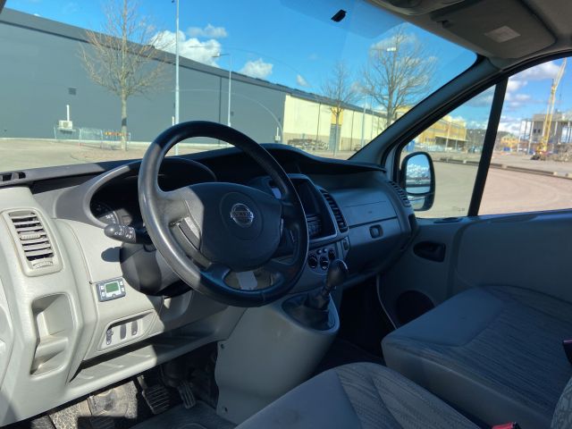 885984-28 Nissan Primastar 2.0 dCi - 2012