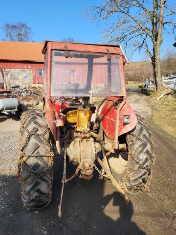896340-2 Massey Ferguson 35 Tractor with front loader and spring harrow