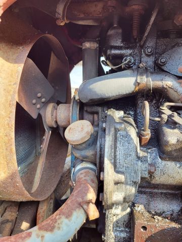 896340-15 Massey Ferguson 35 Tractor with front loader and spring harrow