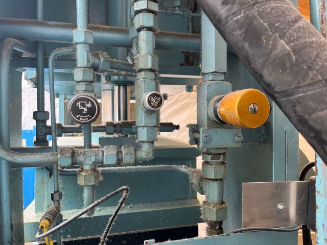 895157-8 Hydraulpress AB Gustaf Terling 100 tons 15kW