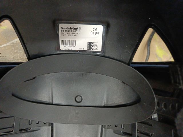 888484-8 Friskluftsmask Sundström SR 500