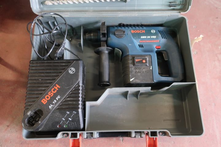 894143-1 Hammer drill - Bosch GBH 24 VRE