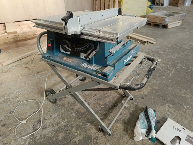 888507-2 Splitting saw Makita 2704
