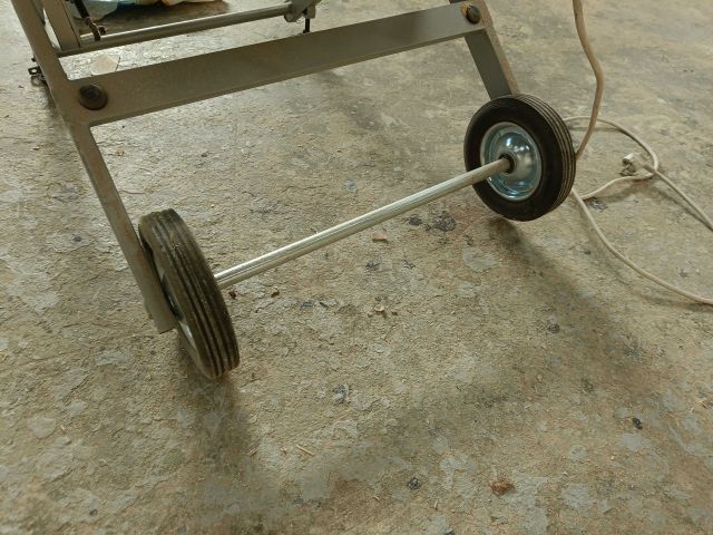 888507-8 Splitting saw Makita 2704