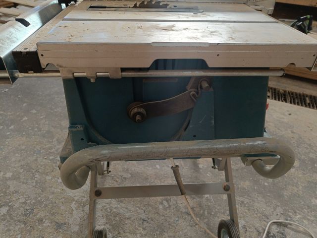 888507-9 Splitting saw Makita 2704