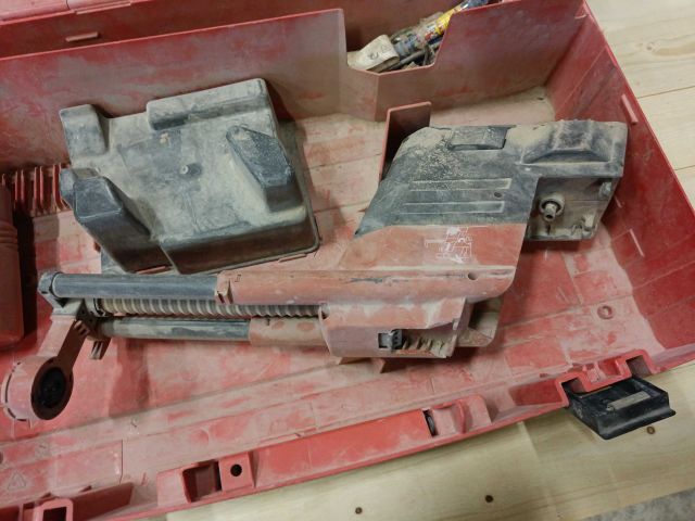 888525-12 Hilti SF 4000-A screwdriver