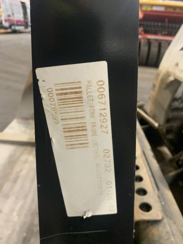 876659-10 Skid Steer Loader Bobcat 864 -2000