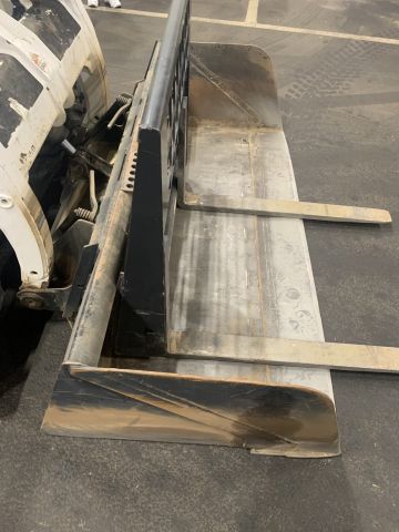 876659-11 Skid Steer Loader Bobcat 864 -2000