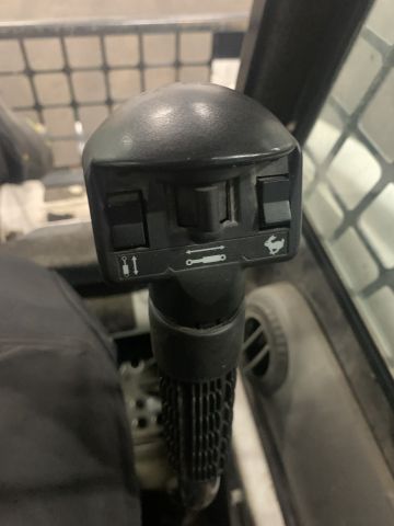 876659-24 Skid Steer Loader Bobcat 864 -2000