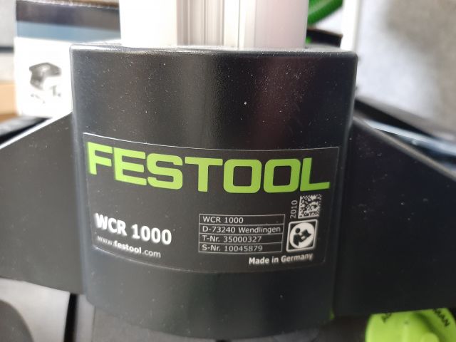 874539-10 Vacuum cleaner - Festool CT 33 LE with working position and accessories