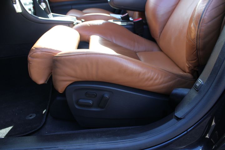 896361-32 Audi RS6 Avant Plus - 2004