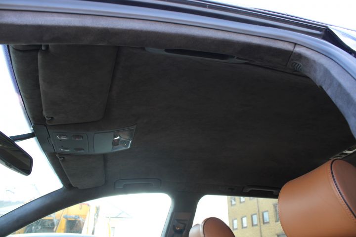 896361-35 Audi RS6 Avant Plus - 2004