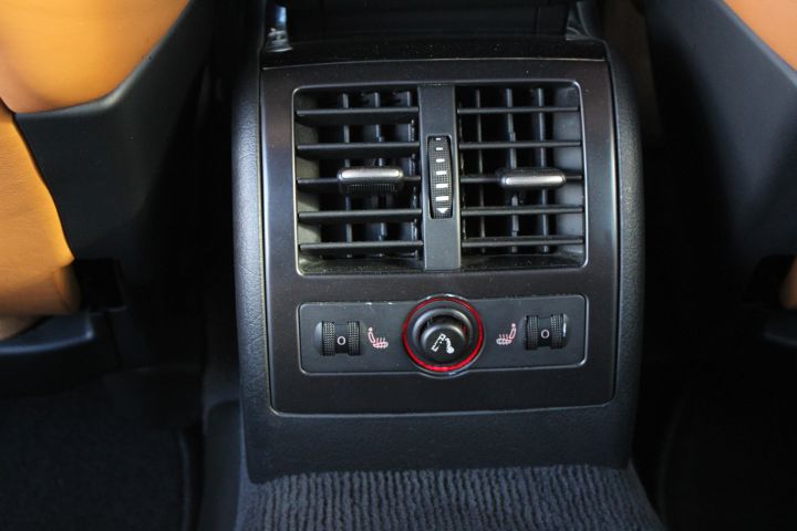 896361-42 Audi RS6 Avant Plus - 2004