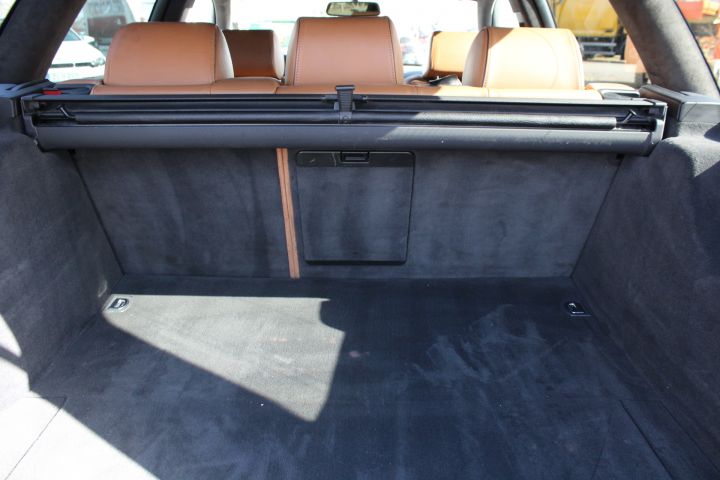 896361-52 Audi RS6 Avant Plus - 2004