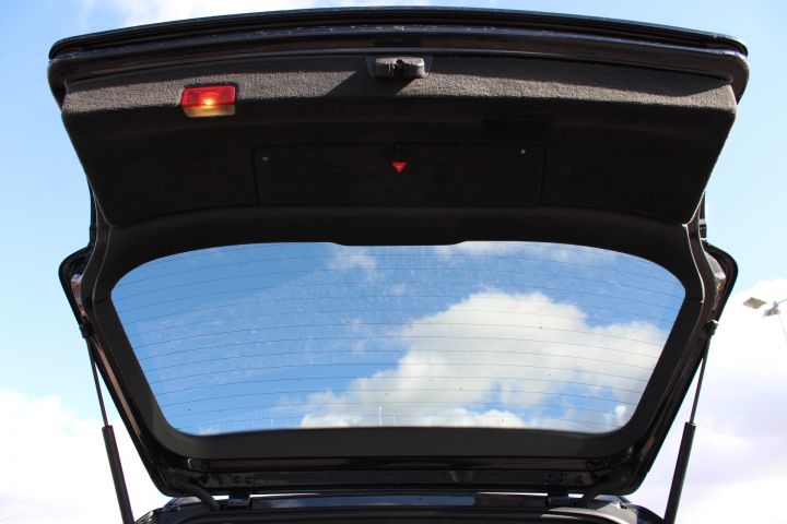 896361-54 Audi RS6 Avant Plus - 2004