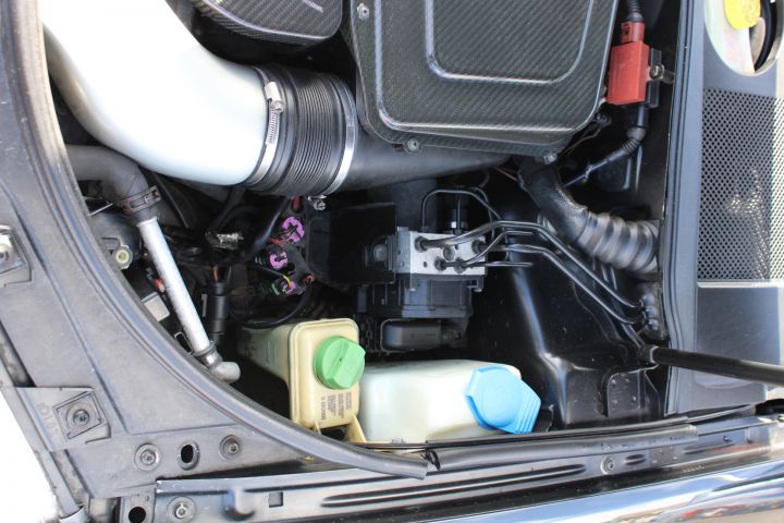 896361-80 Audi RS6 Avant Plus - 2004