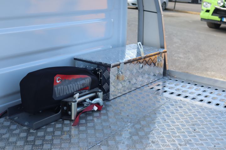 900072-12 Flatbed truck Renault Mascott 150.65 Chassis - 2007