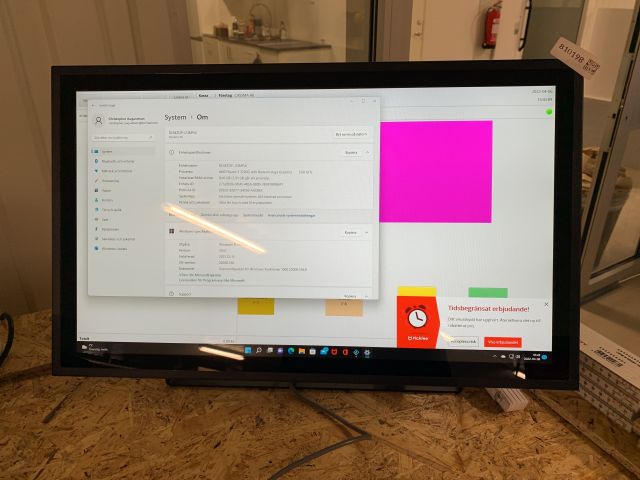810198-1 Cash register computer with touch screen Beetronics 24 "