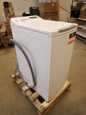 861621-2 Washing machine top fed 6 kg