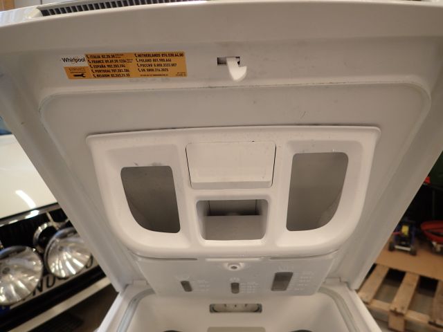 861621-7 Washing machine top fed 6 kg