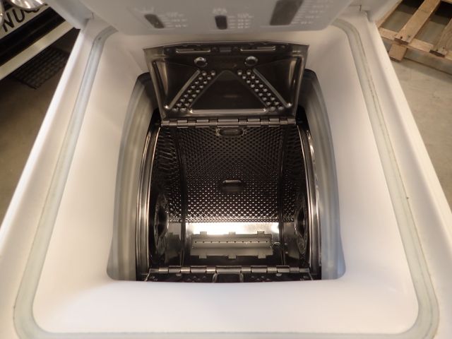 861621-11 Washing machine top fed 6 kg