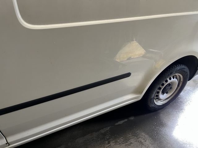 900291-8 Volkswagen Caddy Maxi TDI 2009 repair item