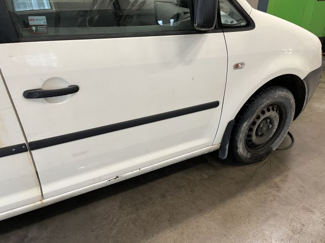 900291-16 Volkswagen Caddy Maxi TDI 2009 repair item