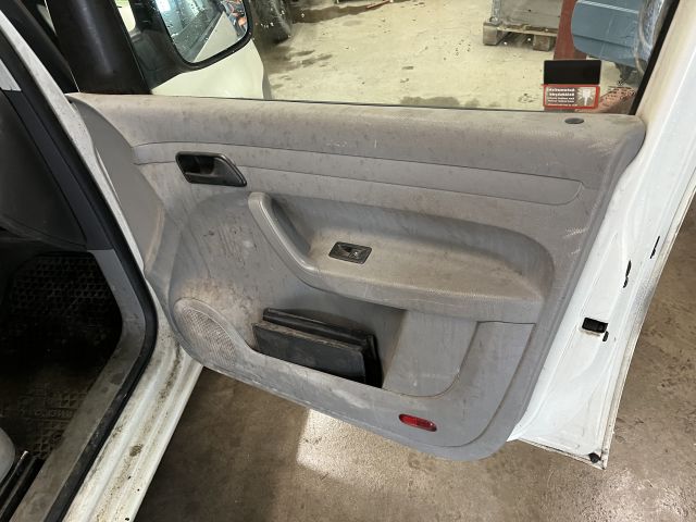 900291-21 Volkswagen Caddy Maxi TDI 2009 repair item