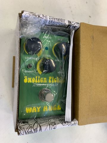 888427-6 Dist pedals 3rd BlackSheep, MXR, Dunlop