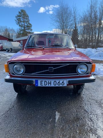 888415-2 Volvo 142 De Luxe - 1973