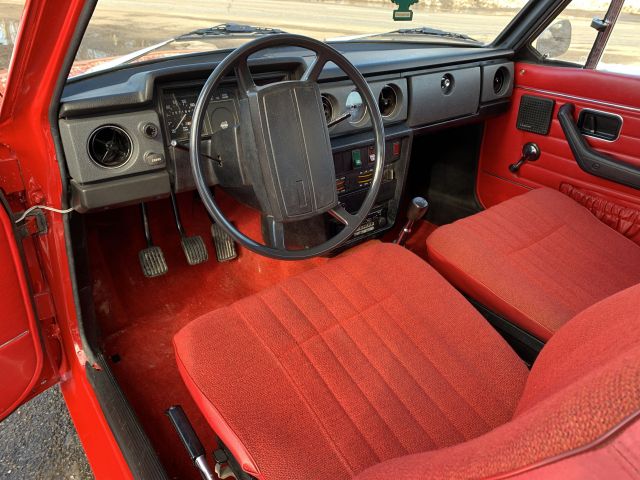 888415-20 Volvo 142 De Luxe - 1973