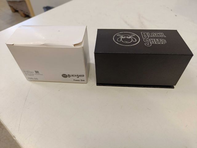 887473-1 Power pedal Blacksheep Threeverb incl power adapter