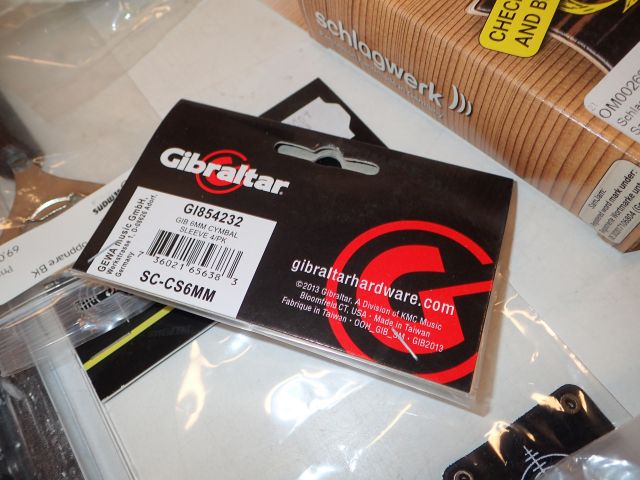 861644-8 Music & drum accessories